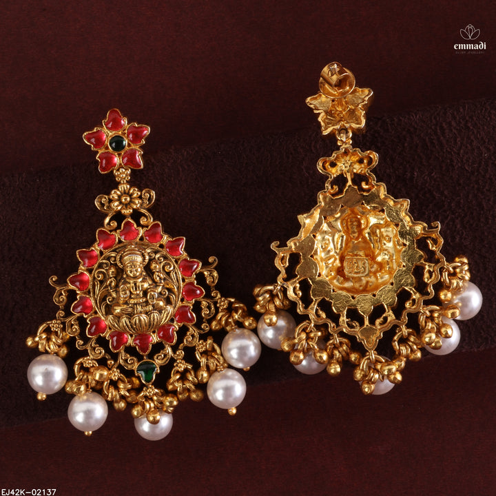 Hangings Kundan