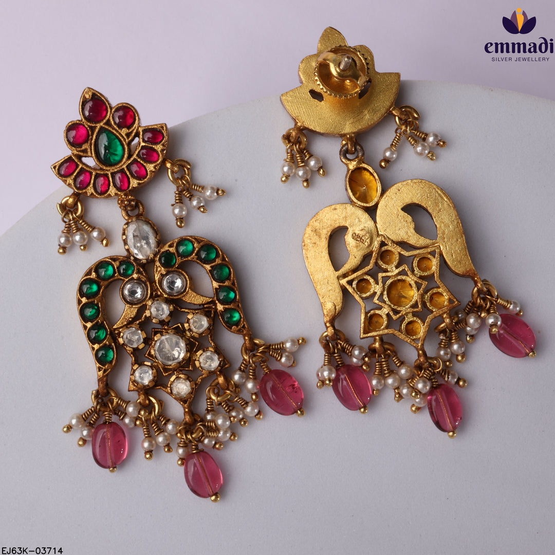 Hangings Kundan