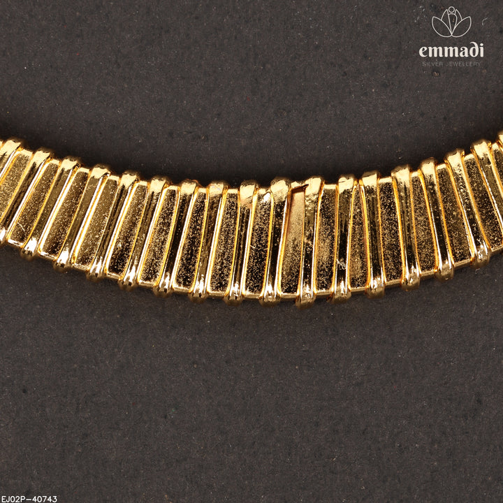 Short Necklace Antique