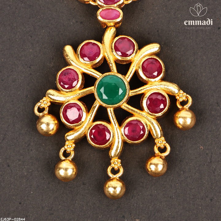 Short Necklace Antique