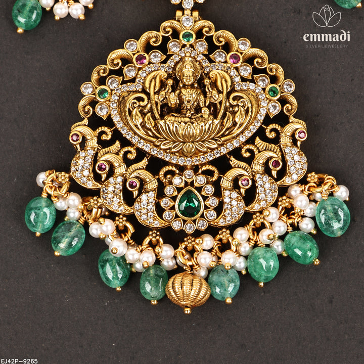 Short Necklace Antique