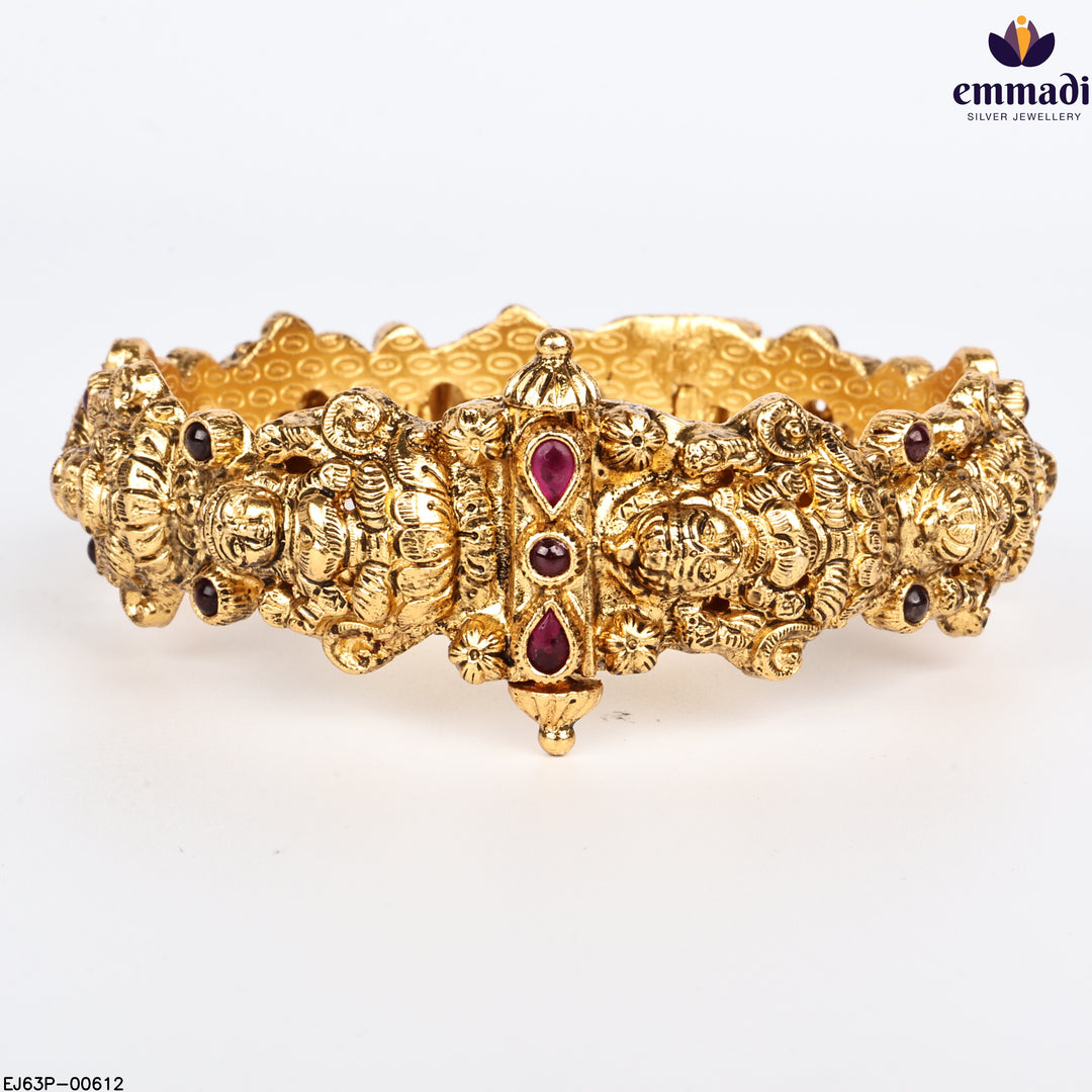 Bangles Kundan Nakshi