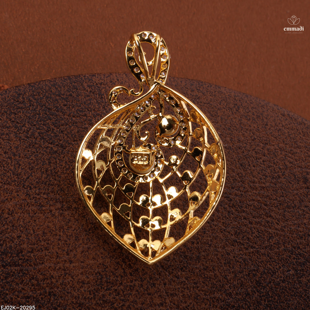 Pendant Antique