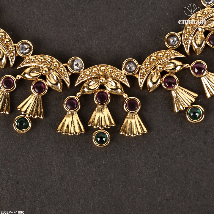 Short Necklace Antique