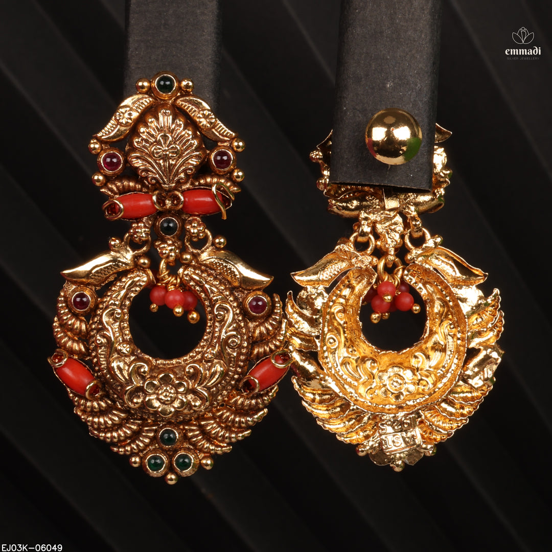 Hangings Antique