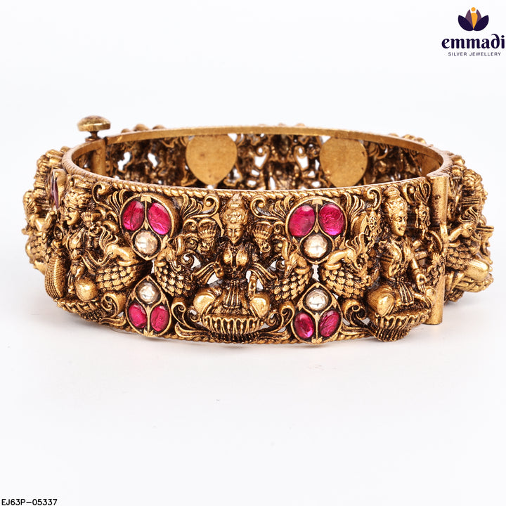 Bangles Kundan Nakshi