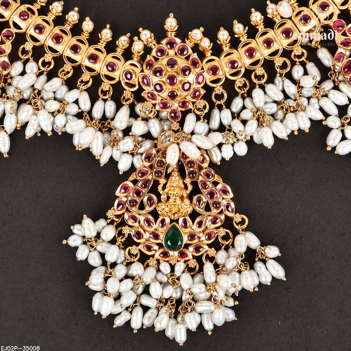 Short Necklace Antique