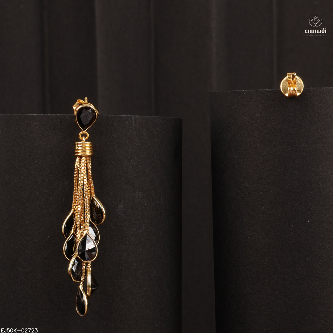 Hangings Antique