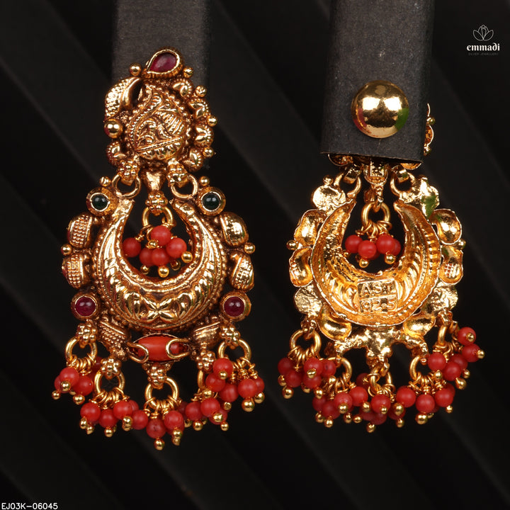 Hangings Antique