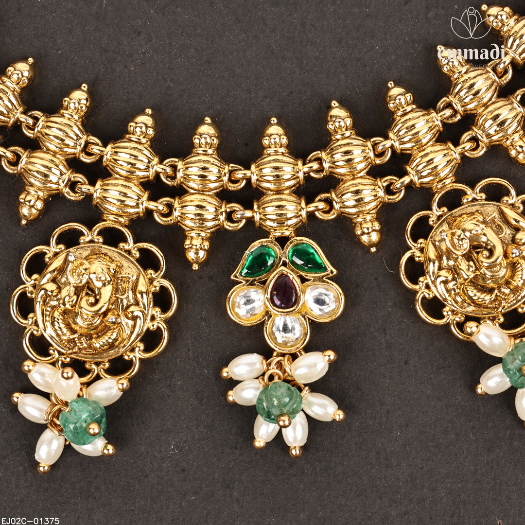 Short Necklace Kundan Nakshi