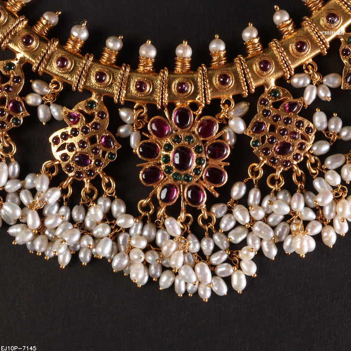 Short Necklace Antique