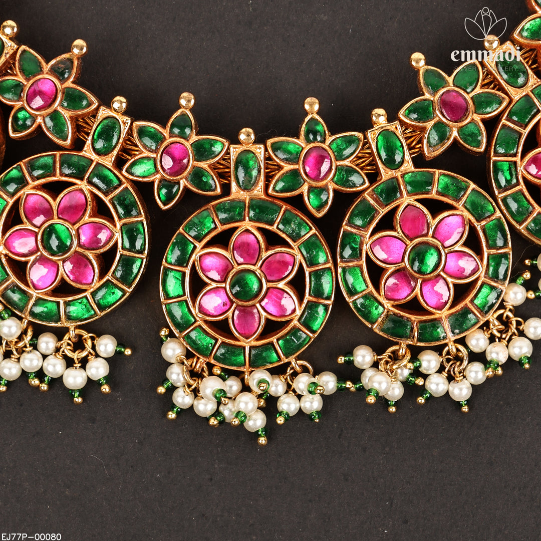 Short Necklace Kundan