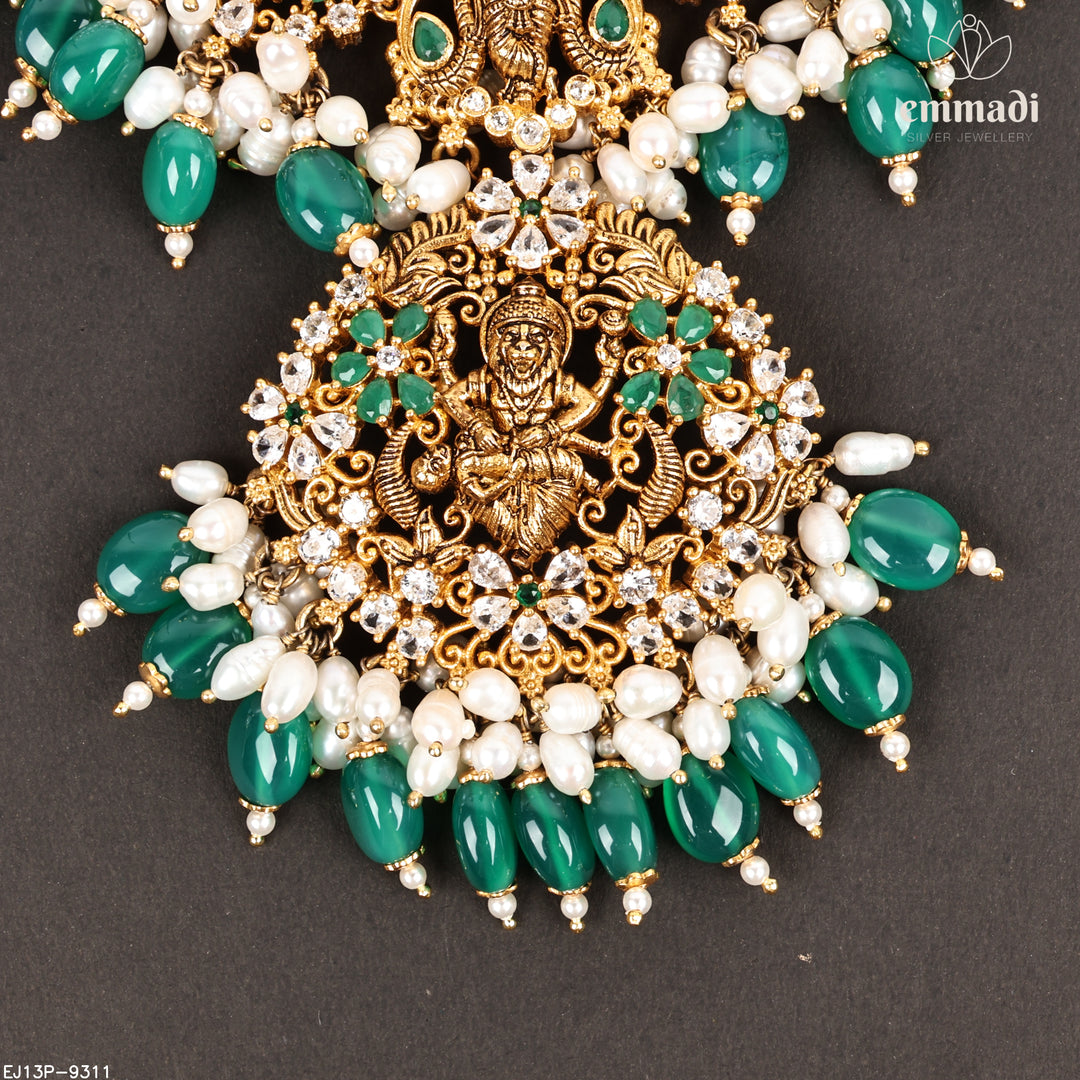 Short Necklace Antique