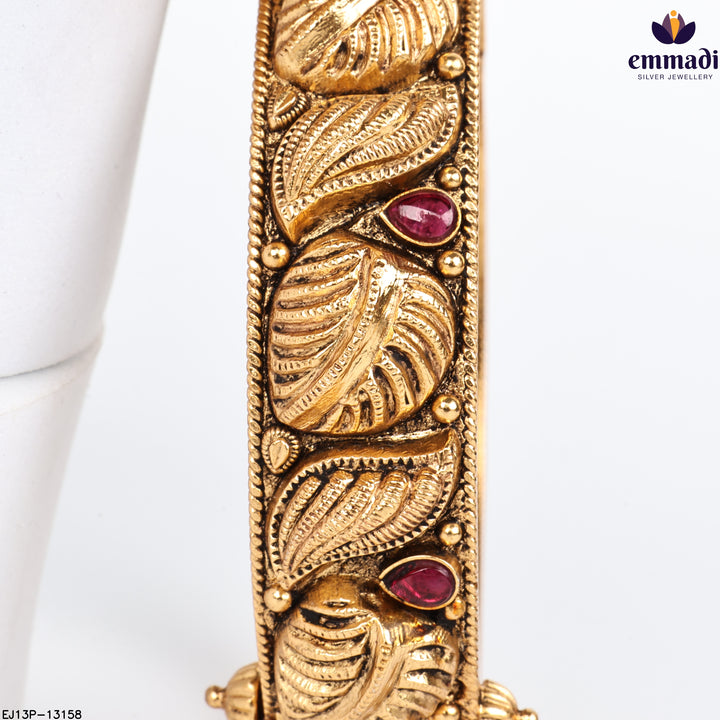 Bangles Nakshi