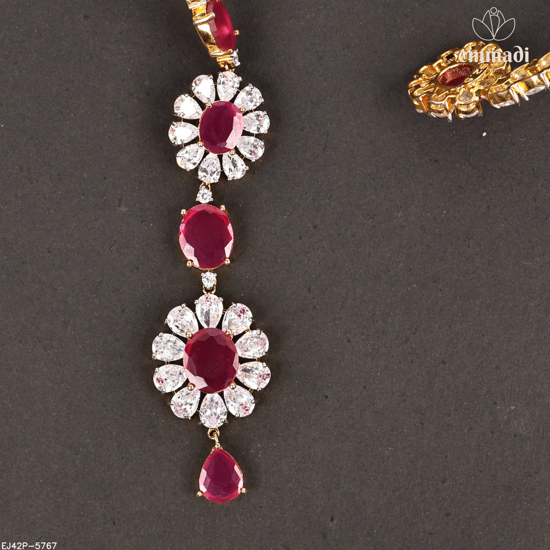 Short Necklace Antique