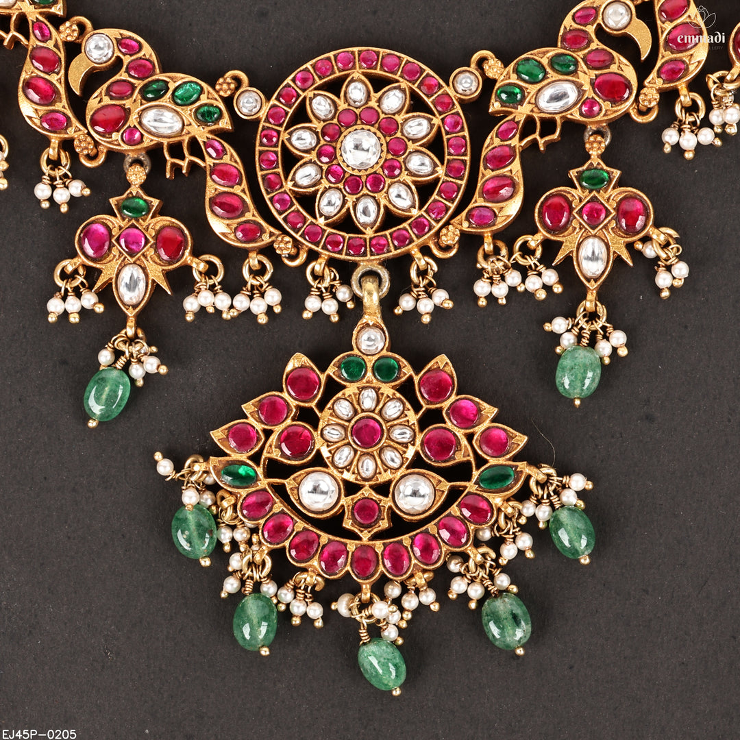 Short Necklace Kundan
