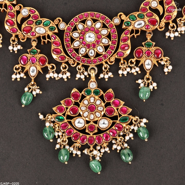 Short Necklace Kundan