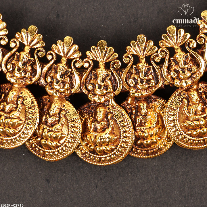 Short Necklace Antique