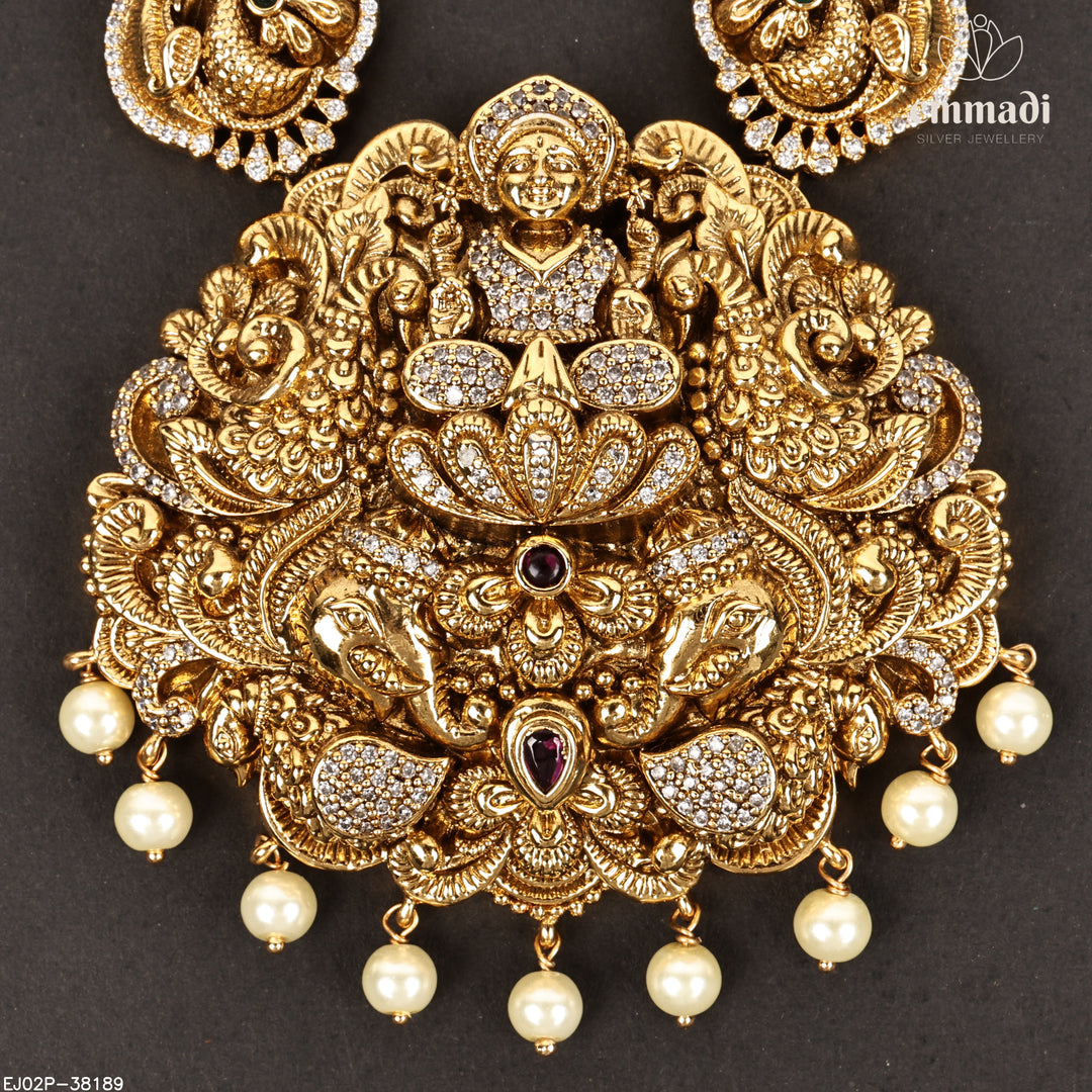Short Necklace Antique
