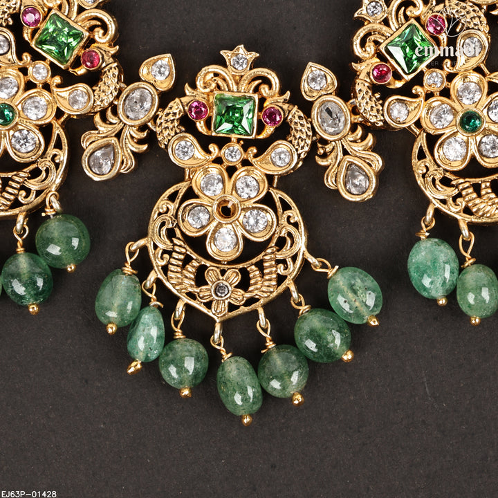 Short Necklace Stones