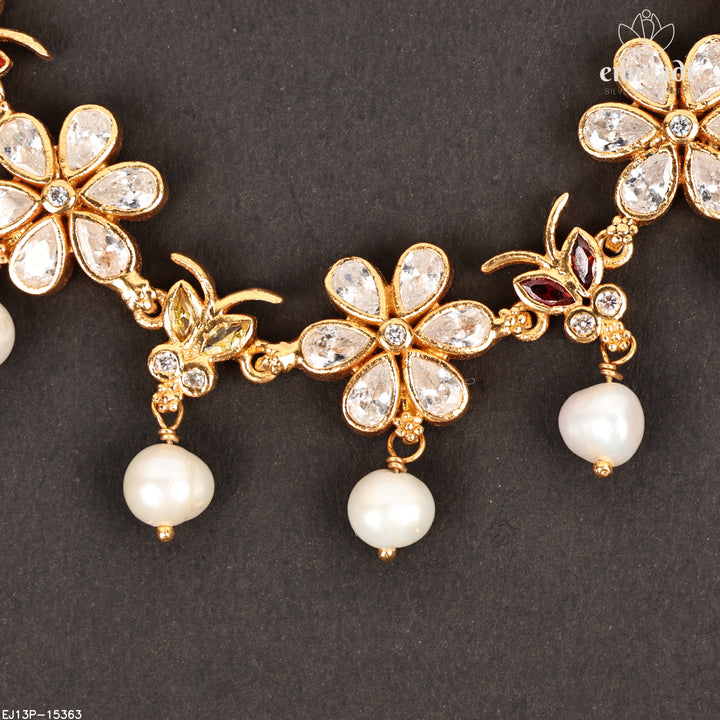 Short Necklace Antique