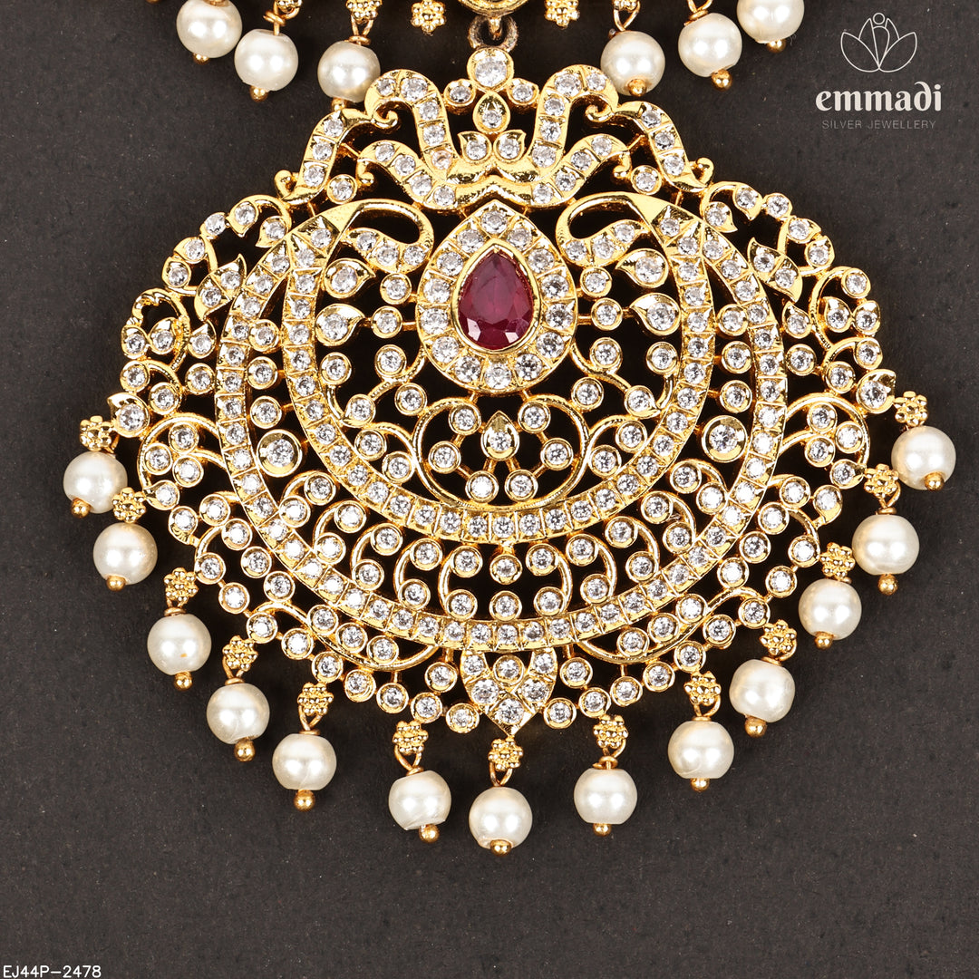 Short Necklace Antique