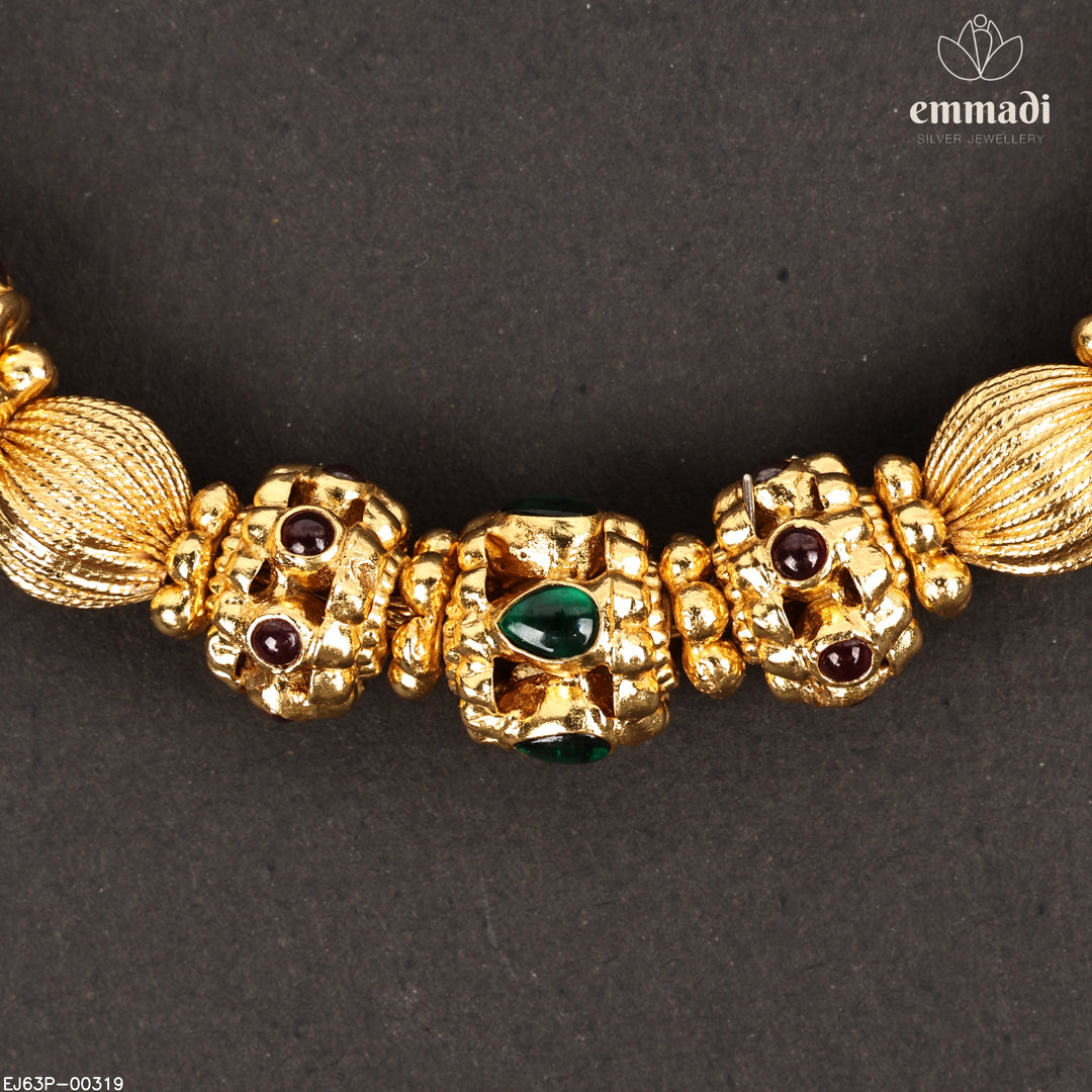 Short Necklace Kundan Nakshi