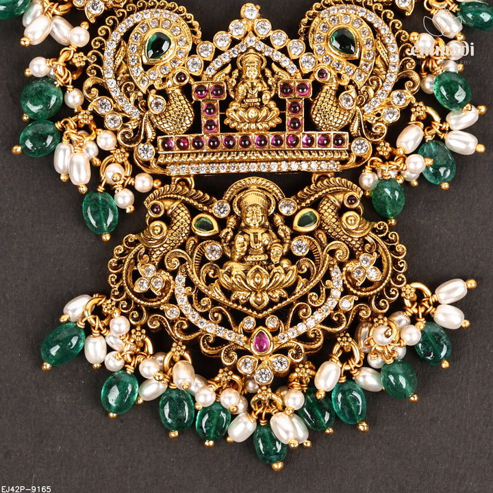 Short Necklace Antique
