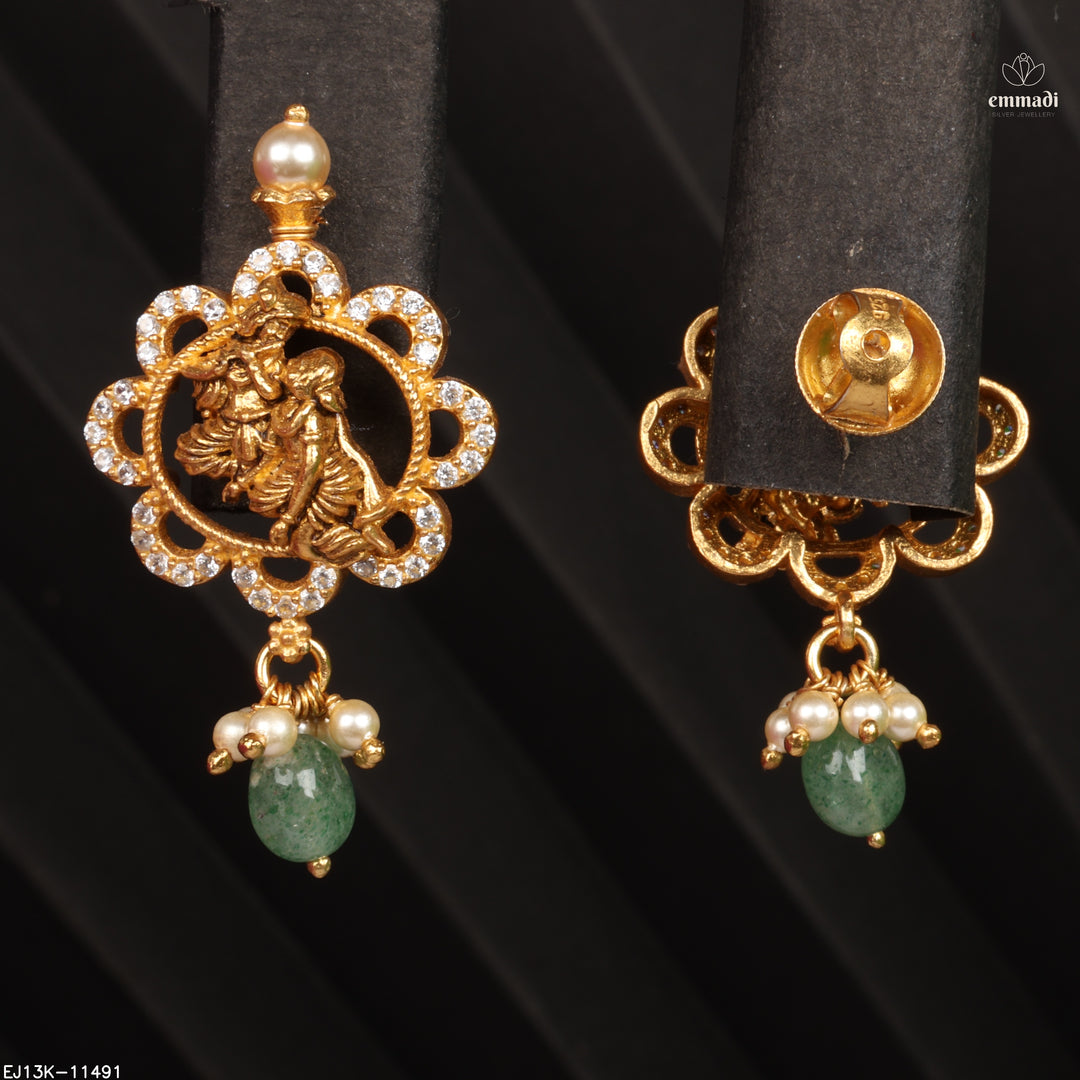 Hangings Antique