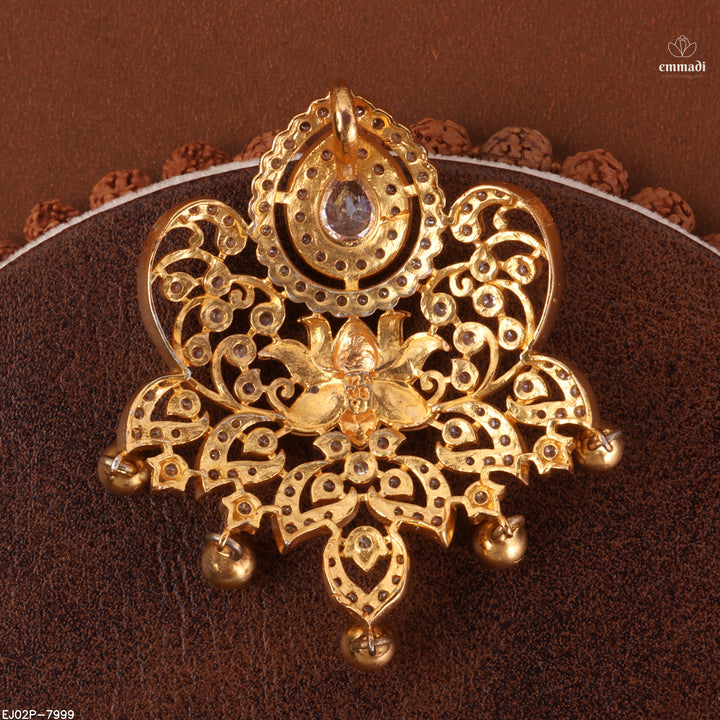 Pendant Antique