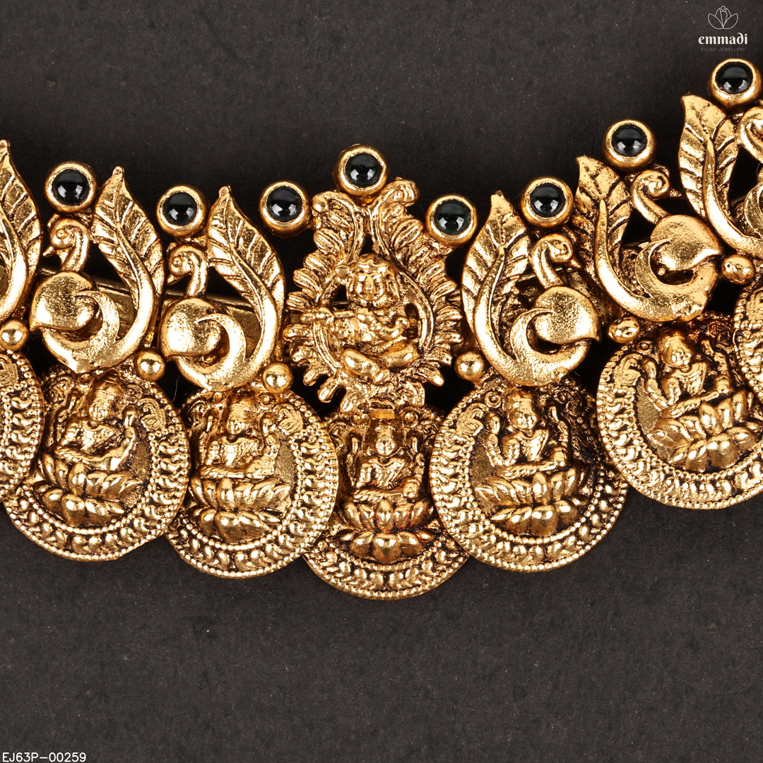 Short Necklace Antique