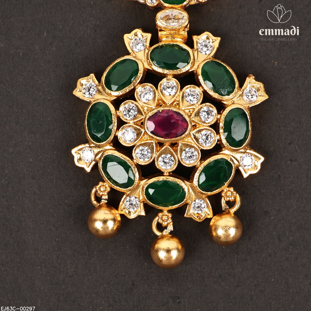 Short Necklace Antique