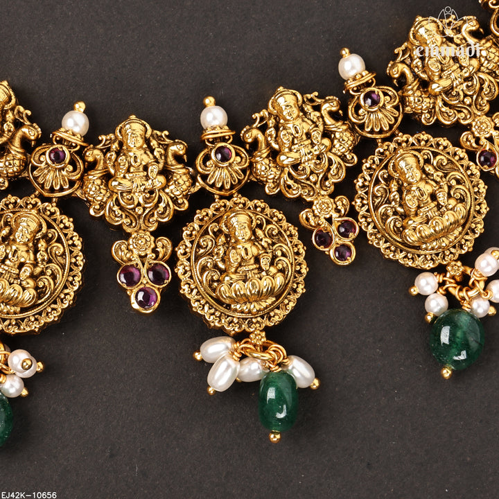 Short Necklace Antique