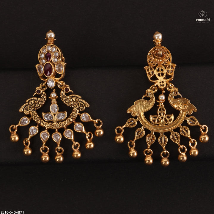 Hangings Antique