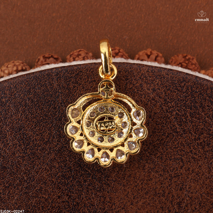 Pendant Antique