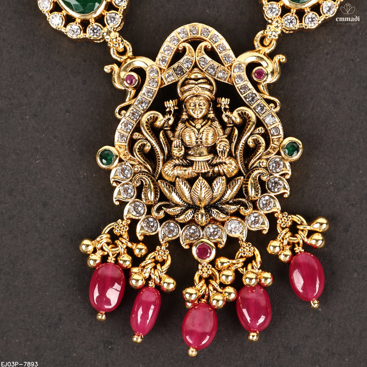 Short Necklace Antique