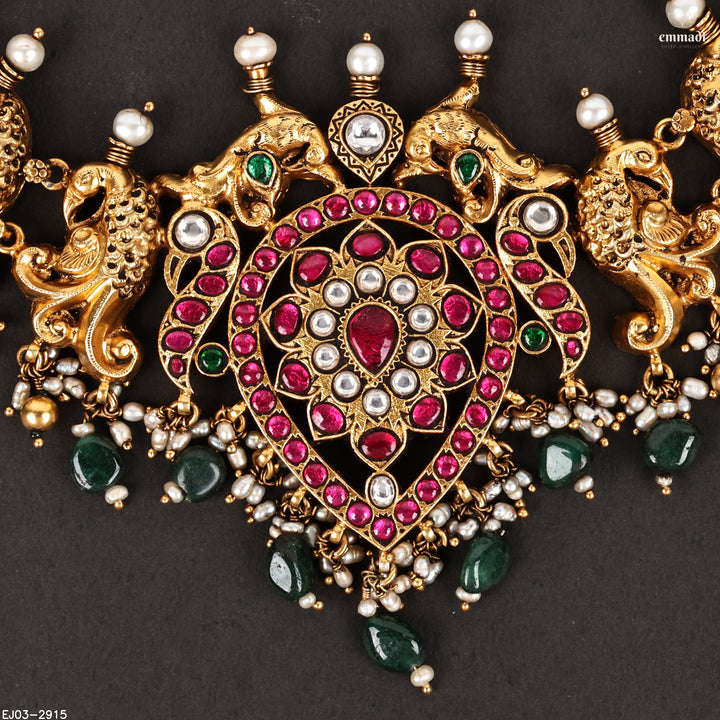 Short Necklace Kundan