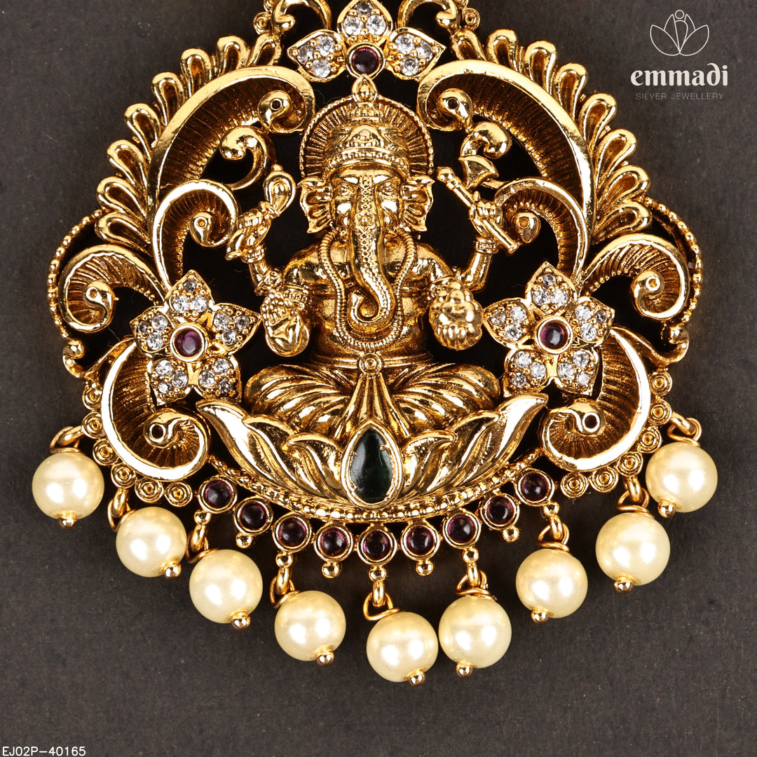 Short Necklace Antique