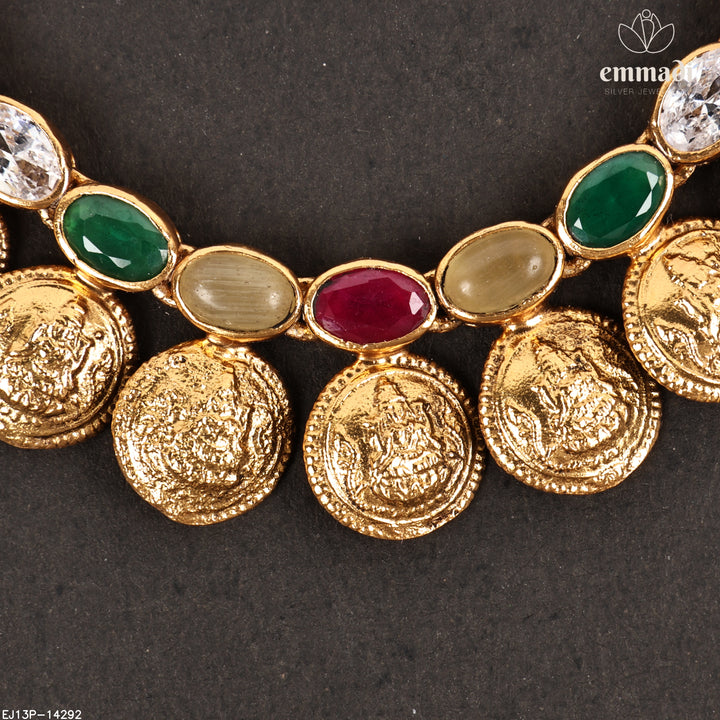 Short Necklace Antique