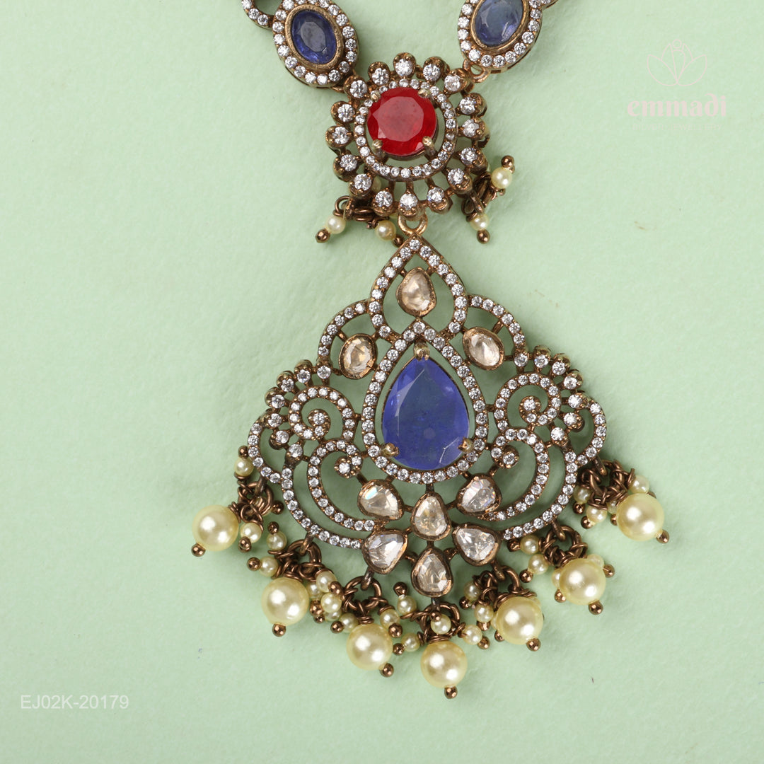 Short Necklace Victorian