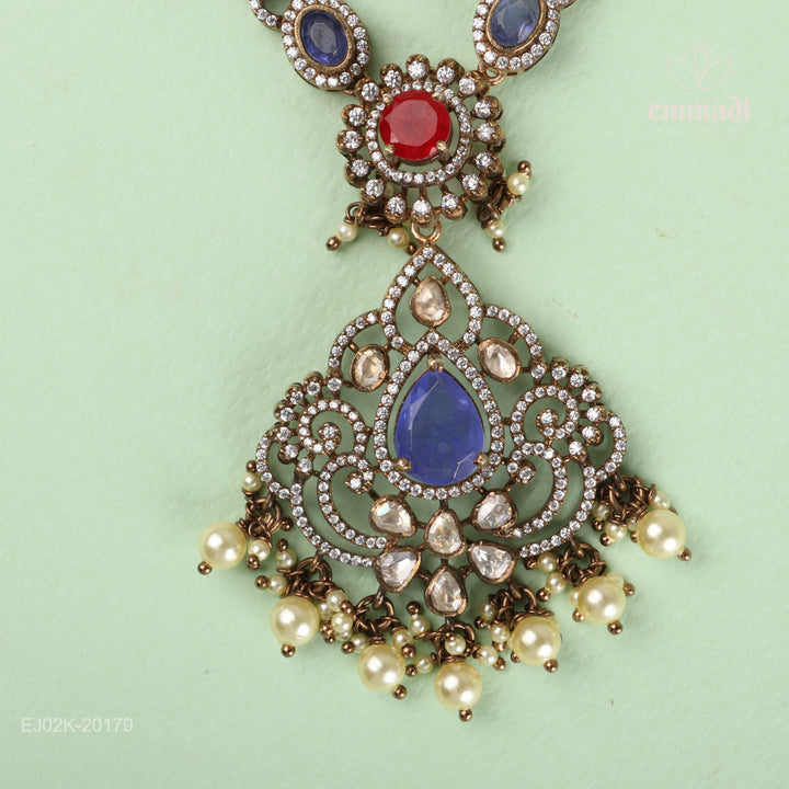 Short Necklace Victorian