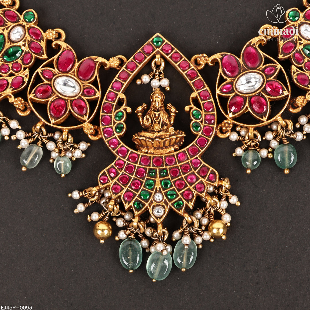 Short Necklace Kundan