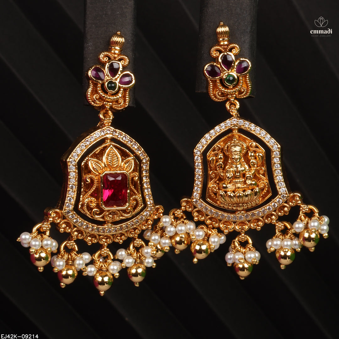 Hangings Premium Nakshi