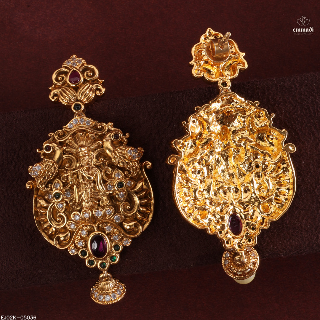 Hangings Antique