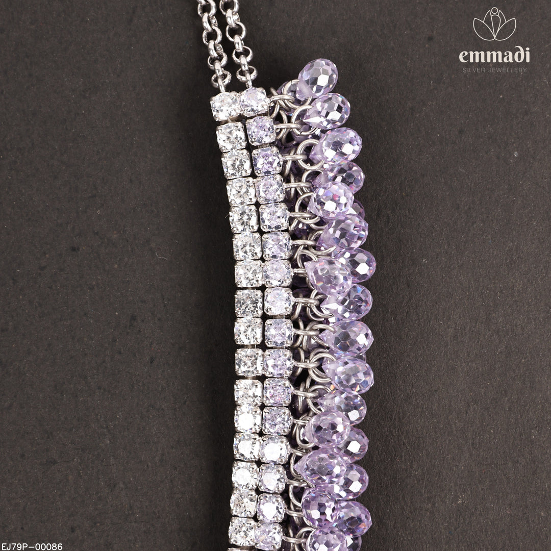 Short Necklace Fancy
