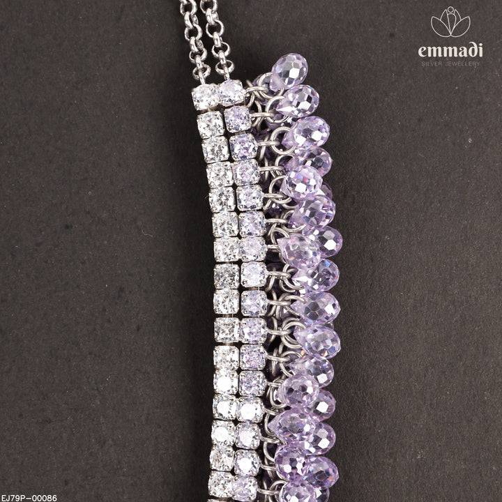 Short Necklace Fancy