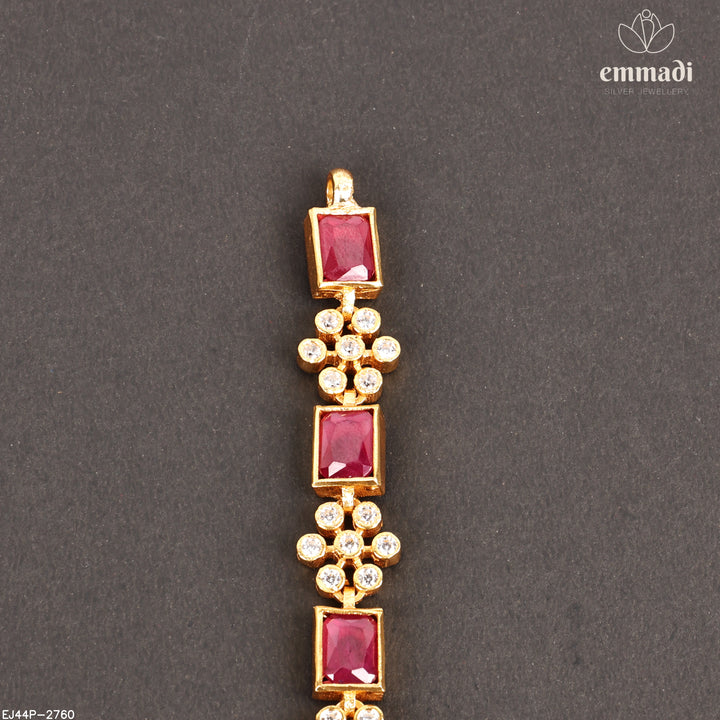 Short Necklace Antique