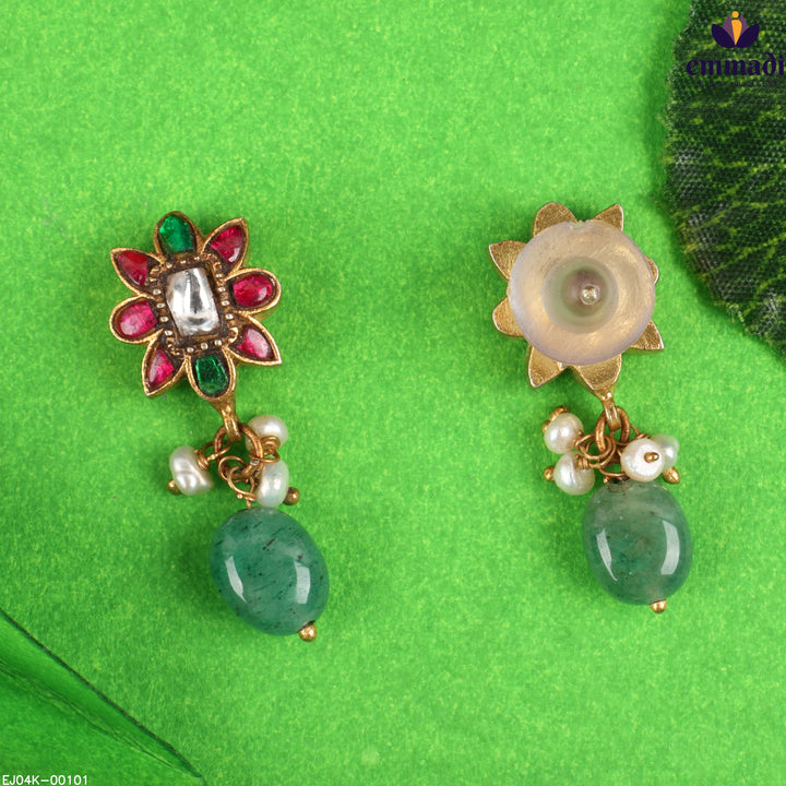 Hangings Kundan
