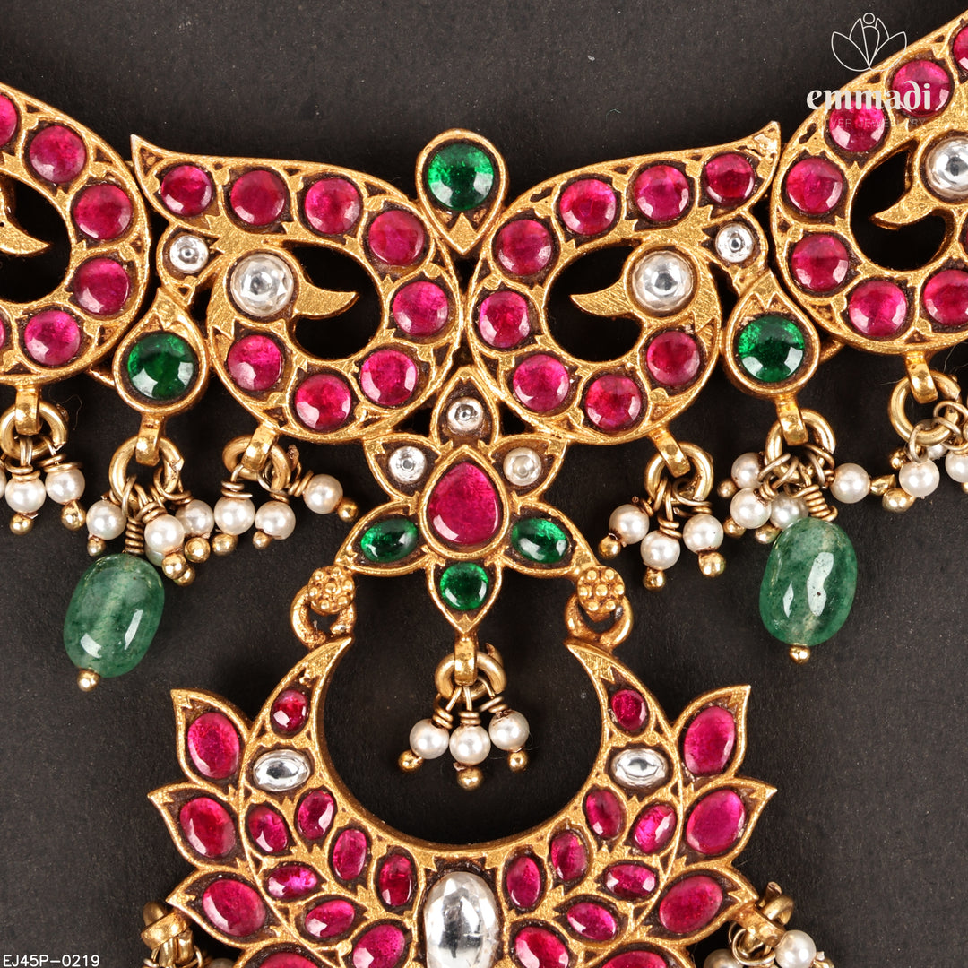 Short Necklace Kundan