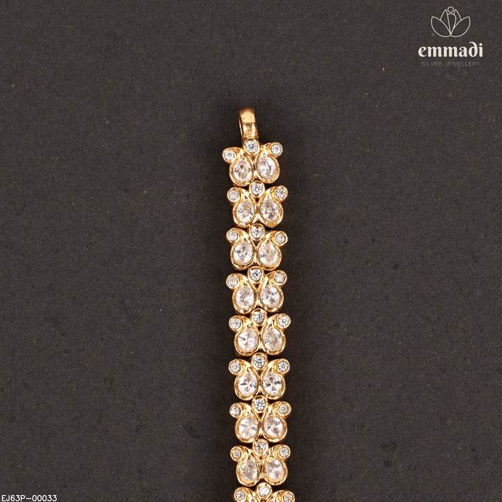 Short Necklace Antique